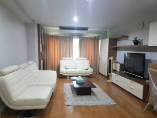 A condo on trendy Nimman area for rent